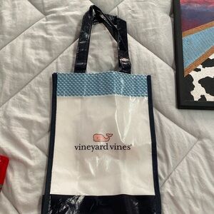 BUNDLE3/$10! Vineyard Vines bag